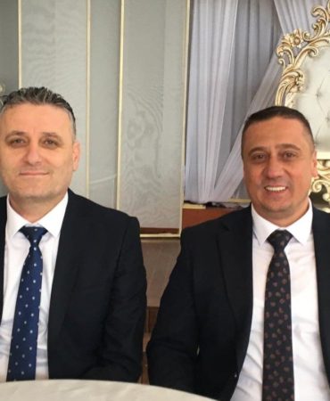 akar