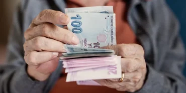 tum-emekli-maaslari-yukselebilir-sgk-uzmani-ozgur-erdursun-formulu-verdi-3kwz