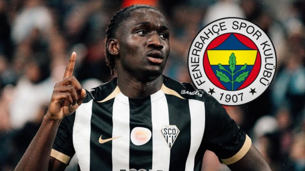 Fenerbahçe golcü transferinde anlaşmaya vardı