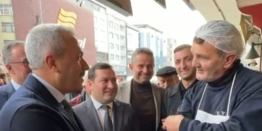Sözleriyle gündem olan Rizeli esnafı Vali Baydaş ziyaret etti